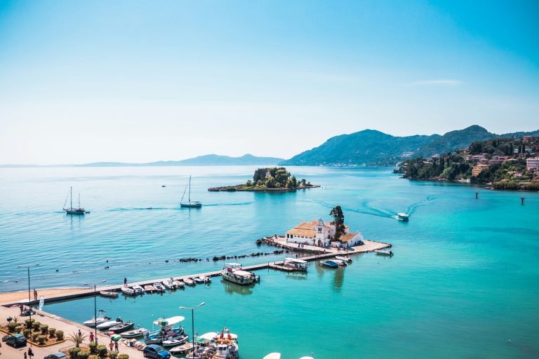 kerkura-golden-cruises